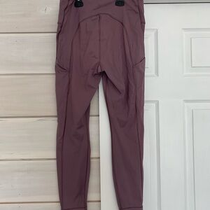 Athleta women’s Ultimate Stash Pocket 7/8 legging tight M